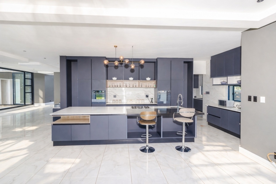6 Bedroom Property for Sale in The Islands Estates North West